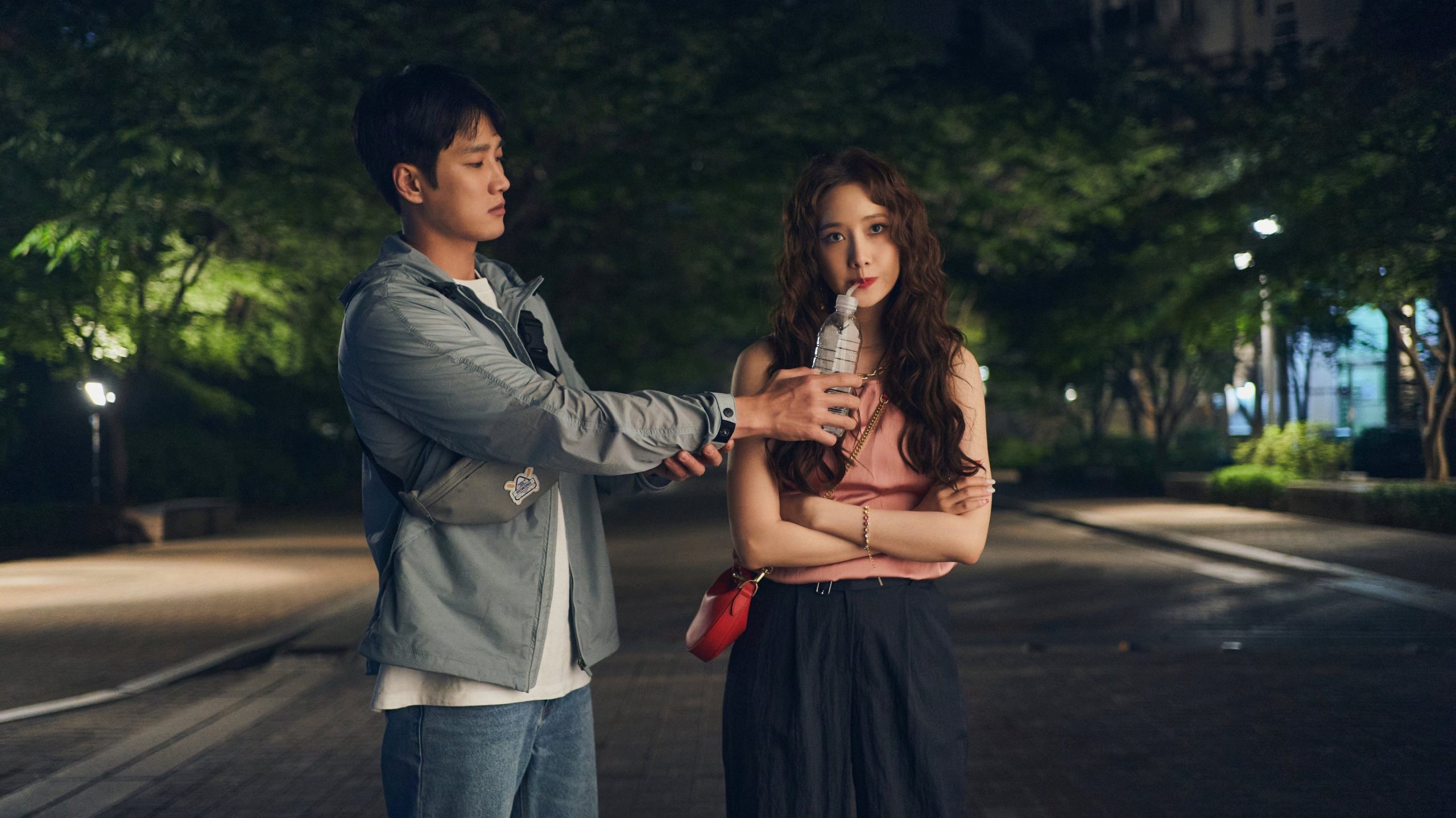 Em Xinh Tinh Quái - Ảnh 2